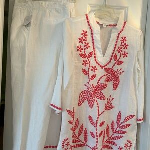 NWT Charter Club White Linen Top with Pink Embroidery
